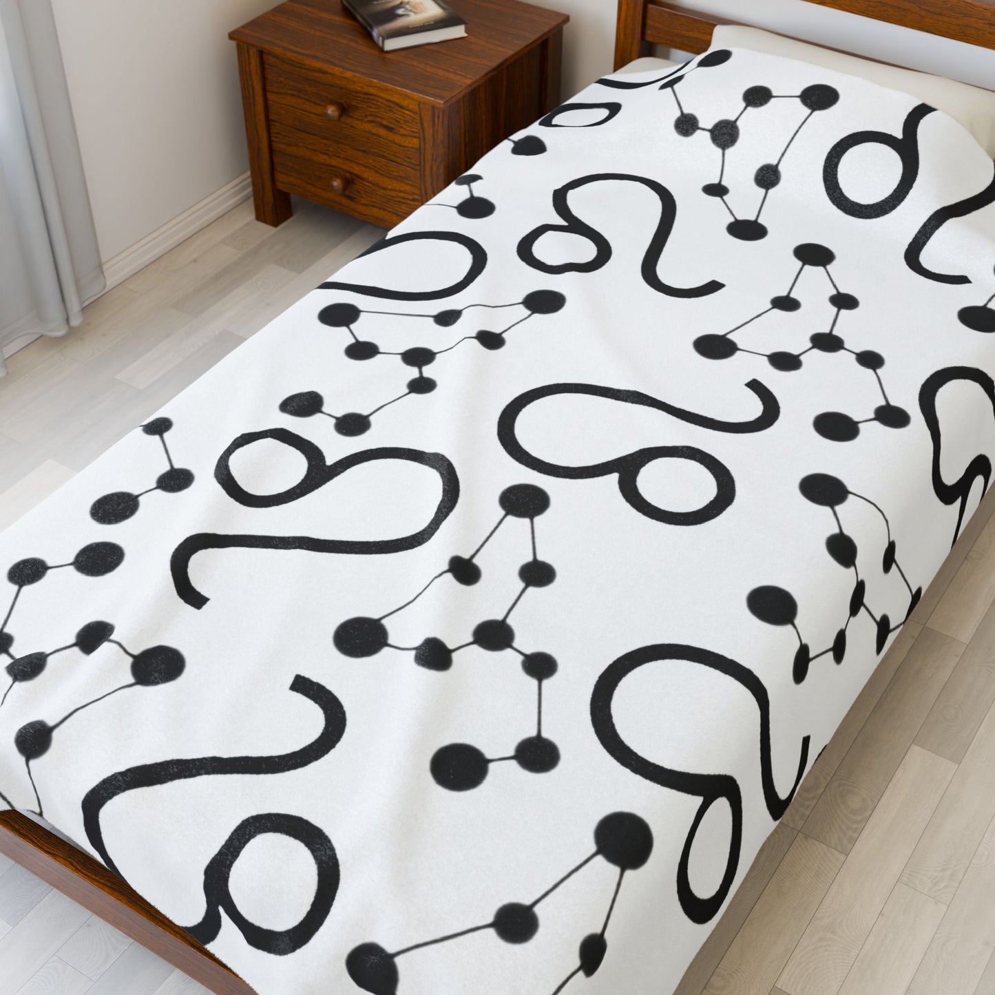 Velveteen Plush Blanket, Leo Zodiac Sign, Constellation & Symbol, White, 100% polyester