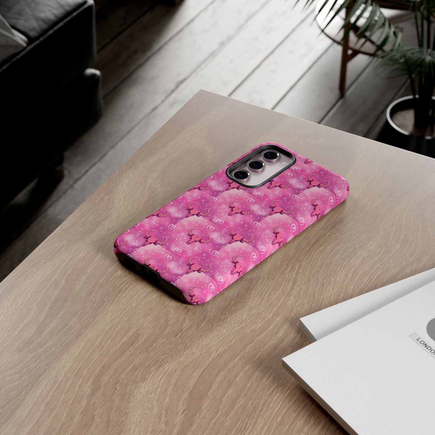 Tough Cases, Taurus, Zodiac v2, Bubble Pattern