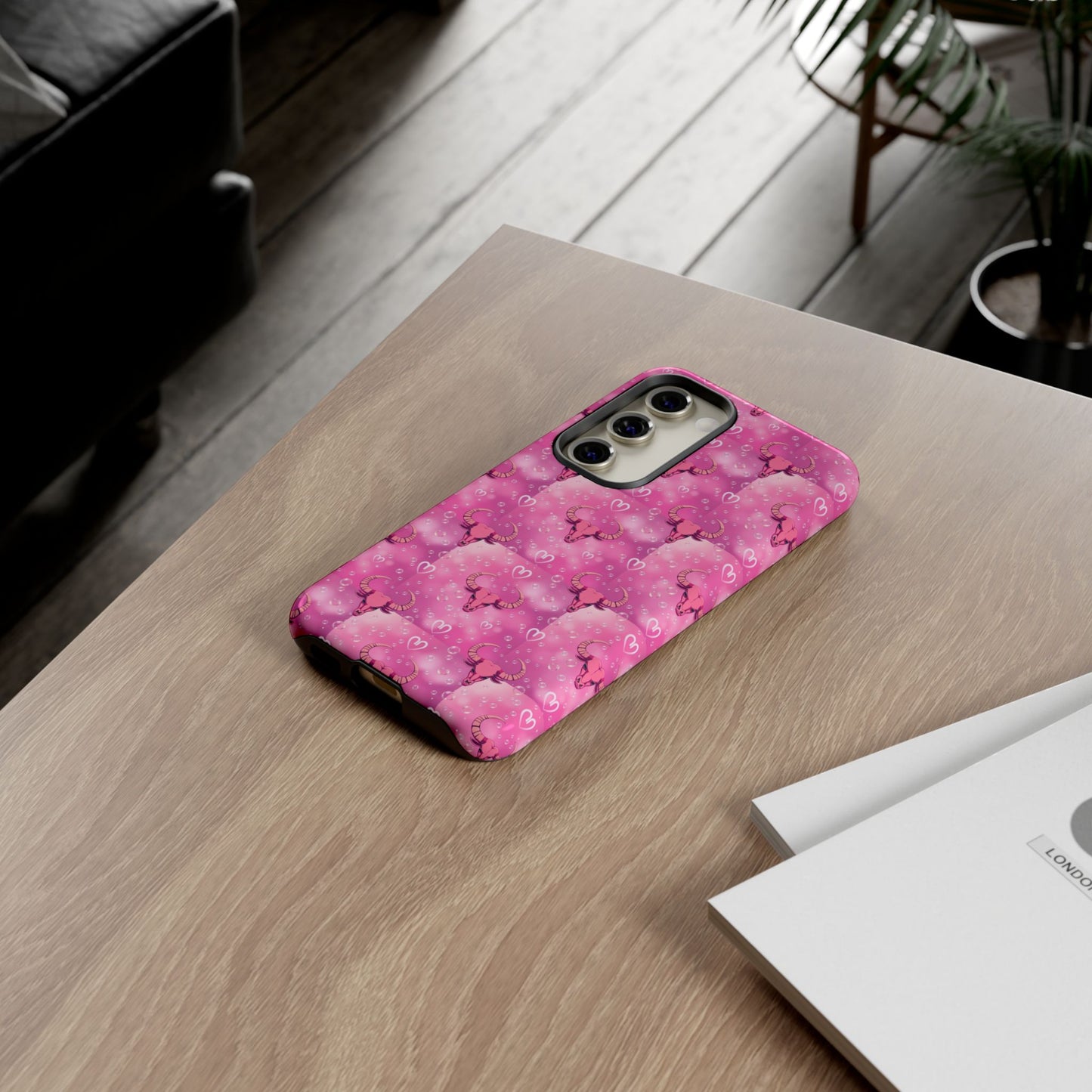 Tough Cases, Taurus, Zodiac v2, Bubble Pattern