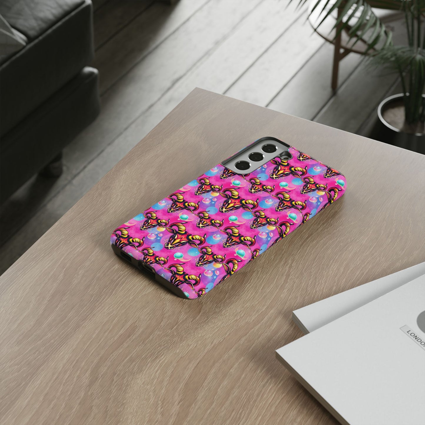 Tough Cases, Taurus, Zodiac, Bubble Pattern