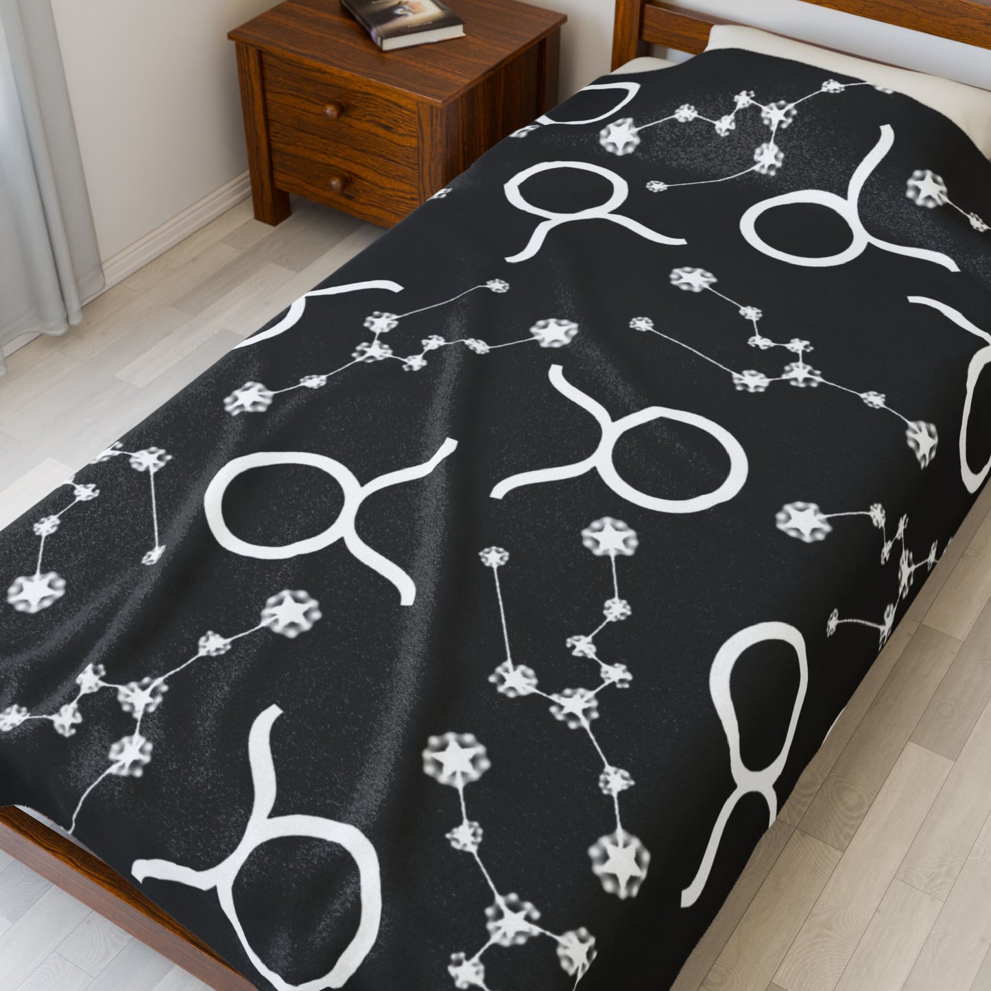 Velveteen Plush Blanket, Taurus Zodiac Sign, Constellation & Symbol, Black, 100% polyester