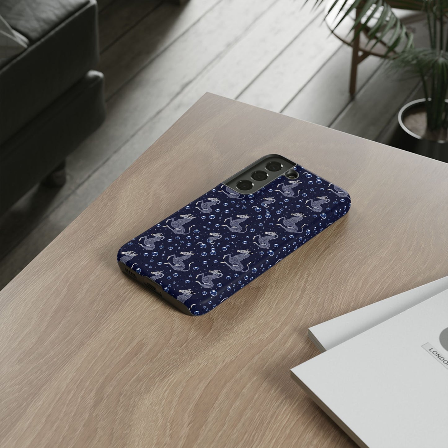 Tough Cases, Capricorn, Zodiac v2, Bubble Pattern