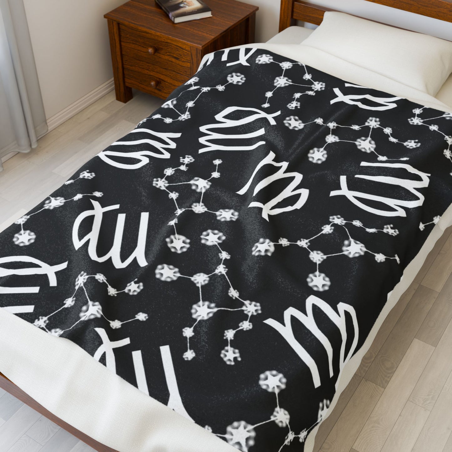 Velveteen Plush Blanket, Virgo Zodiac Sign, Constellation & Symbol, Black, 100% polyester